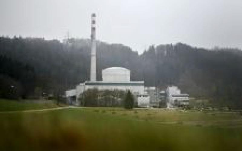 瑞士核電站被迫減產(chǎn)，因為河水變暖使反應(yīng)堆冷卻