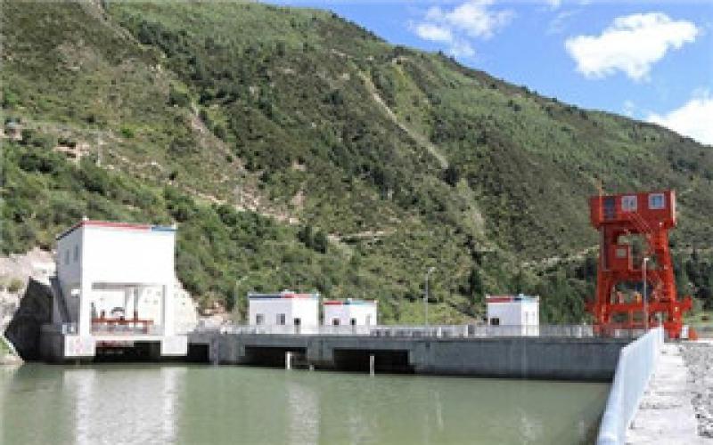 四川小金楊家灣水電站首批機(jī)組并網(wǎng)發(fā)電