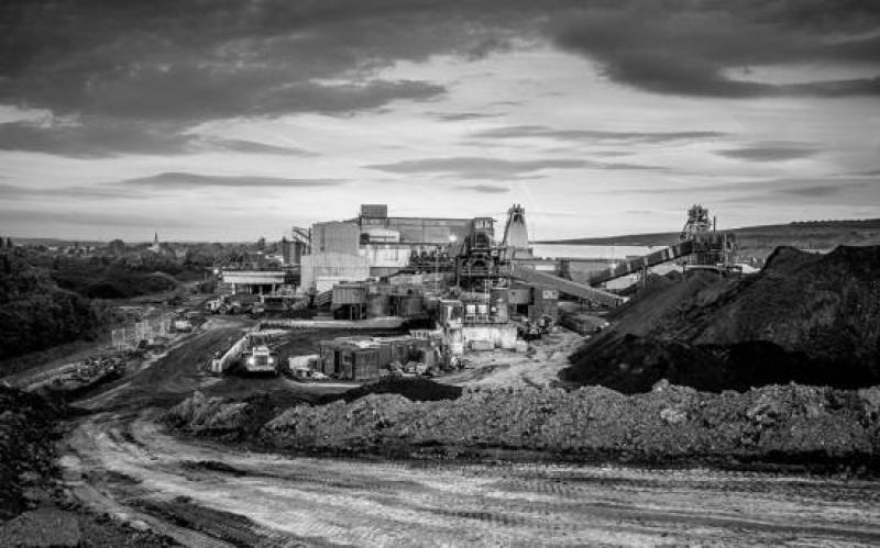 2018年1-7月全國大型煤炭企業(yè)原煤產(chǎn)量前十名完成情況