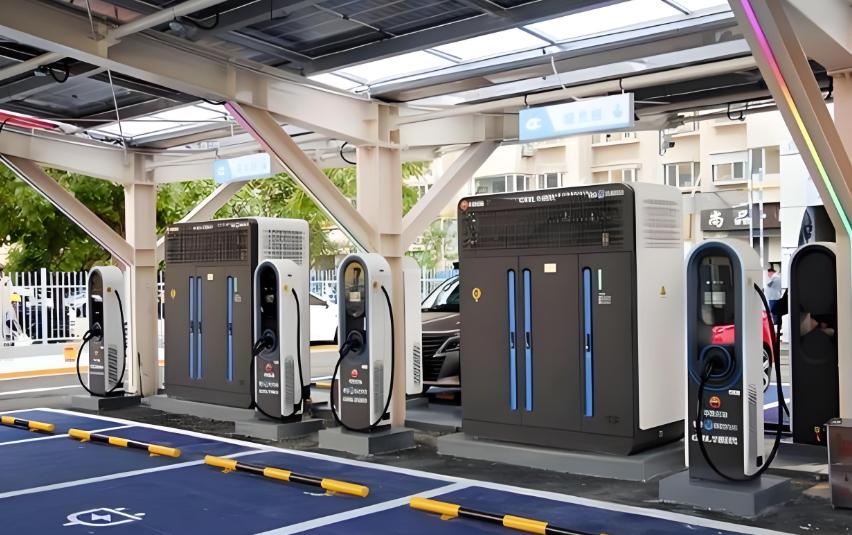 中國(guó)石油在粵最大容量規(guī)模光儲(chǔ)超充場(chǎng)站建成