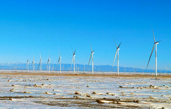 陜投木壘40萬千瓦風電項目全容量并網(wǎng)發(fā)電