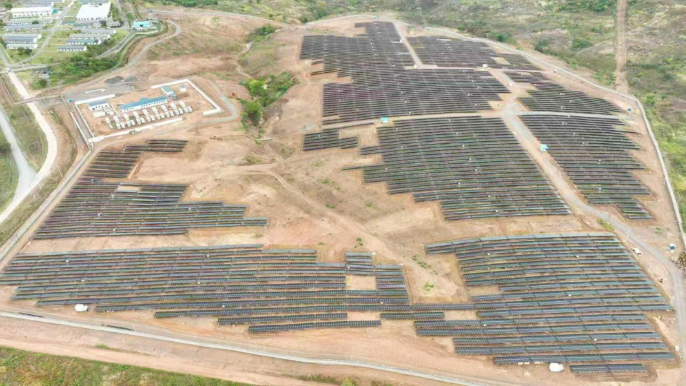 中企援建剛果（金）光伏微電網投運 助力礦區新能源轉型