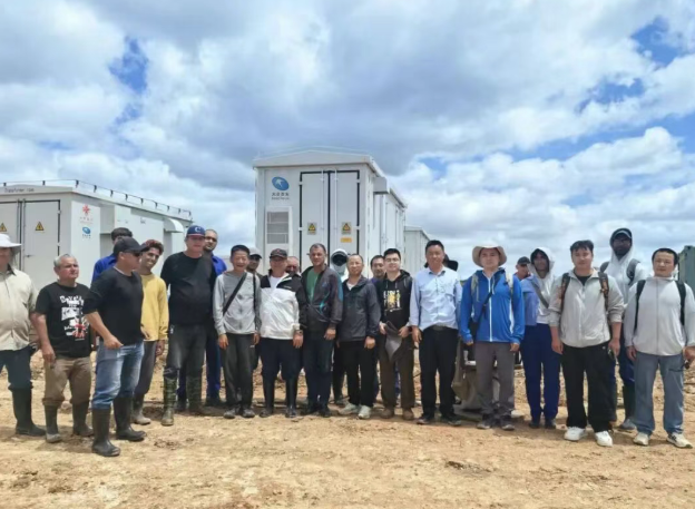 重慶大全泰來(lái)援古85MW光儲(chǔ)項(xiàng)目順利并網(wǎng)發(fā)電